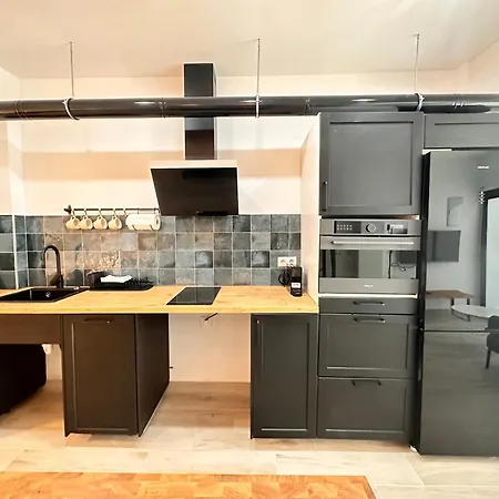Alberola Industrial Style Апартаменты *