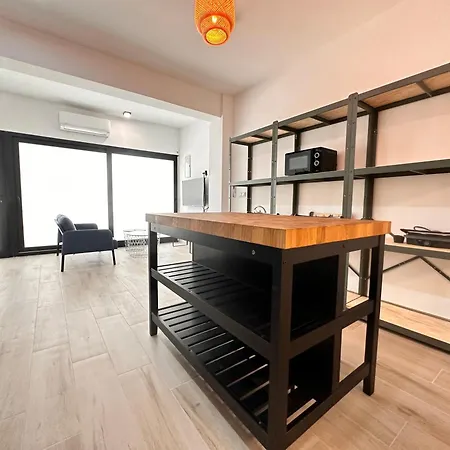 Alberola Industrial Style Apartment