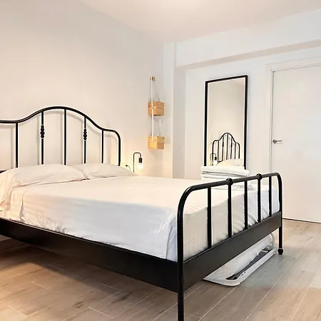 Apartment Alberola Industrial Style